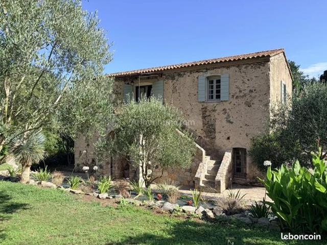Moulin 5 pièces 155 m²
