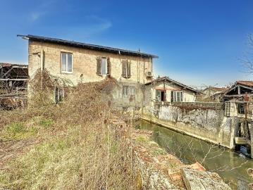 Moulin à restaurer