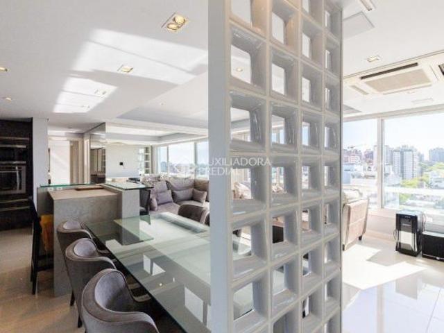 MOULIN APARTAMENTO COM 2 SUÍTES FINAMENTE DECORADO COM INFRAESTRUTURA DE RESORT