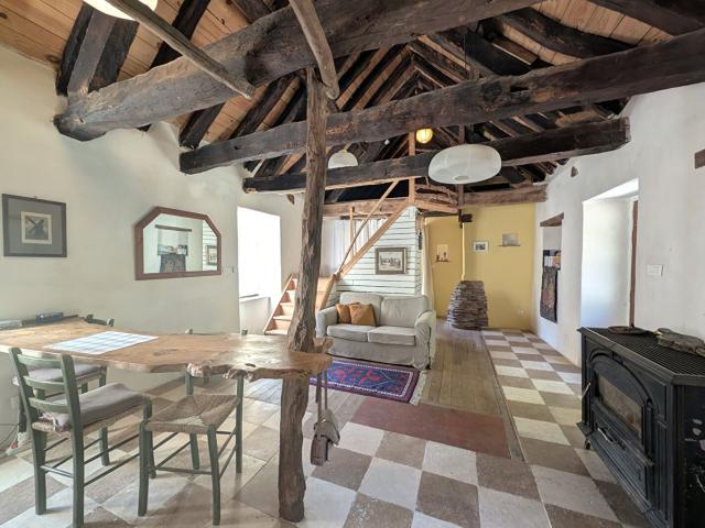 Moulin. Du charme! 120m² Caylus