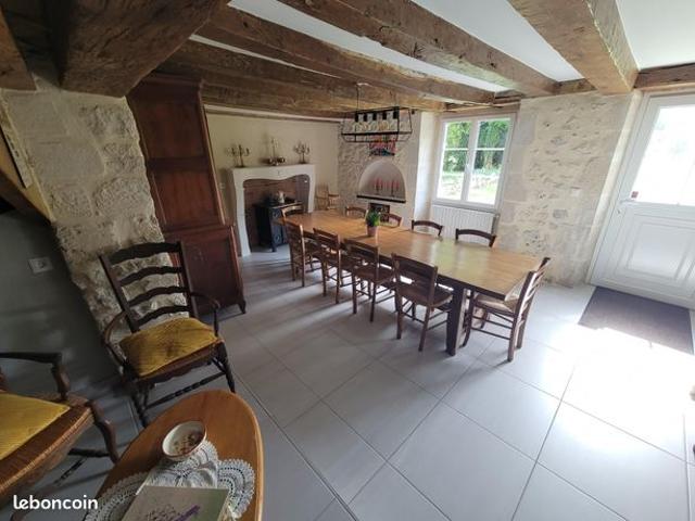Moulin restauré | Chambres d'hôtes | Etang