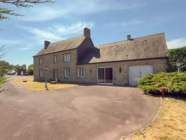 Moulines 50600 Achat / Vente maison 9 pièces t9 terrasse