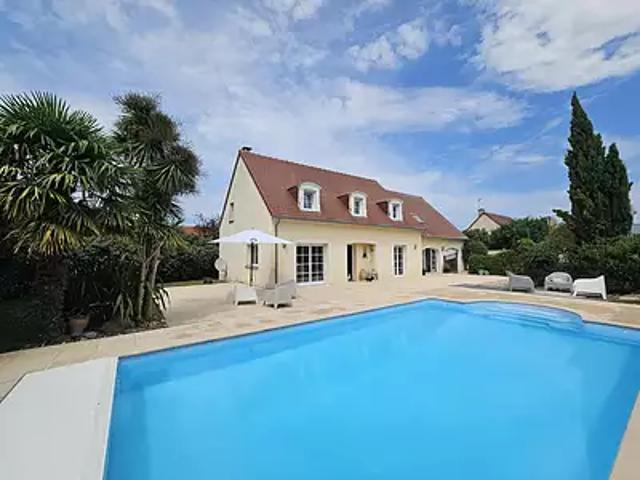 Moulins en Bessin 14740 Achat / Vente maison 8 pièces t8 au dernier étage terrasse