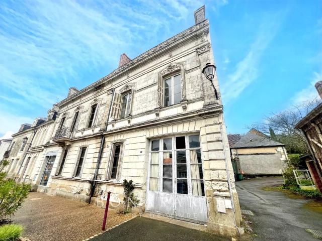 Mouliherne – Maison à rénover avec un incroyable potentiel. 170m² Mouliherne