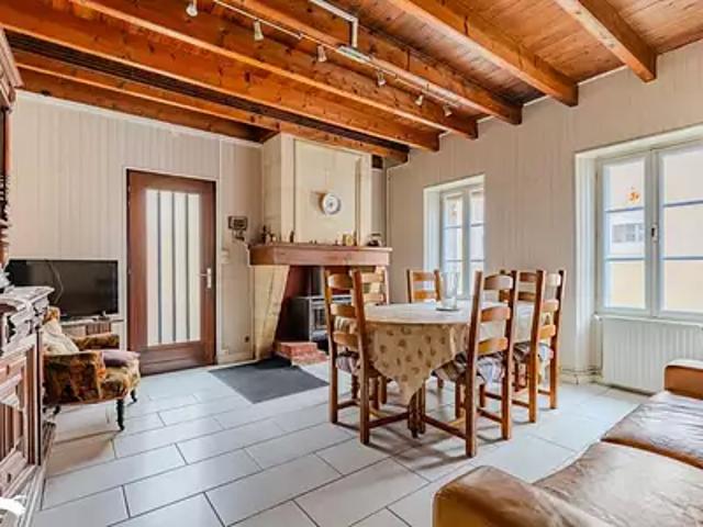 Moulon 33420 Achat / Vente maison 6 pièces t6 au dernier étage