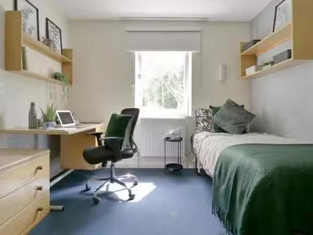 Moulsecoomb Place Classic Room