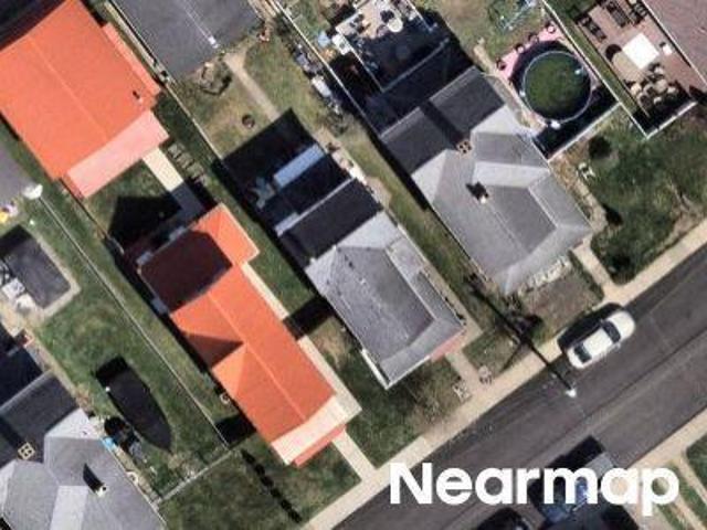 Mound Ave