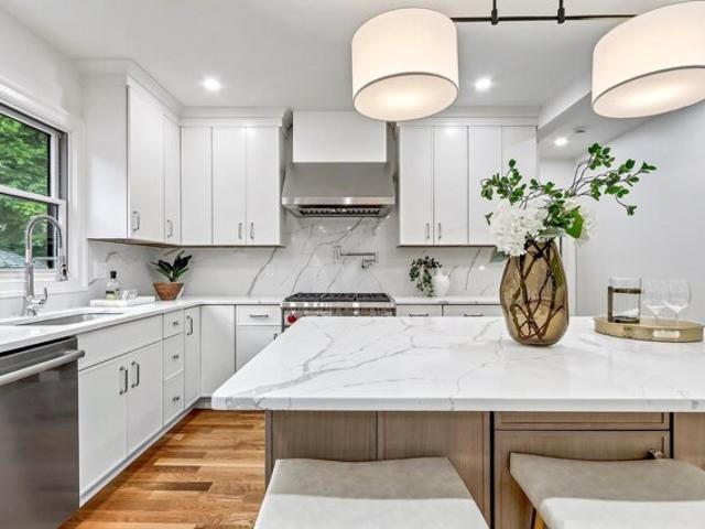 Mount Vernon St Apt,newton, Condo For Sale