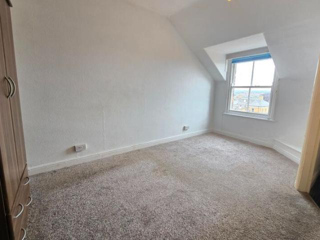 Mount View, 2 Princess Royal Park, Scarborough