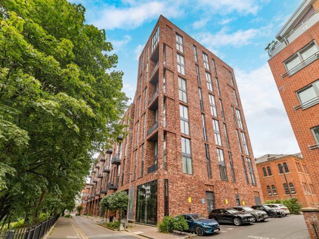 Mount Yard, 2 Old Mount Street, Manchester M4, 2 bed flat to rent, £1,550 pcm | PrimeLocation