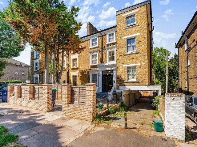Mount Avenue, Ealing W5, Studio to rent, £1,100 pcm | PrimeLocation