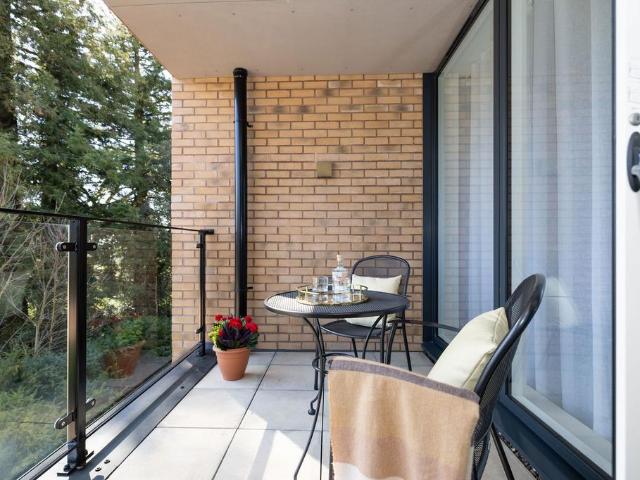 Mount Battenhall Retirement Village. 1 bed apartment to rent £2,300 pcm £531 pw