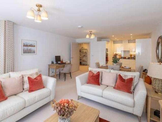 Mount Battenhall Retirement Village, Battenhall Avenue, Worcester, Worcestershire, WR5