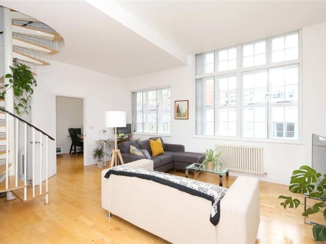 Mount Carmel Court, 20 Eden Grove. 2 bed apartment to rent £3,500 pcm £808 pw