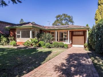 Mount Colah, 26 Ku Ring Gai Chase Road