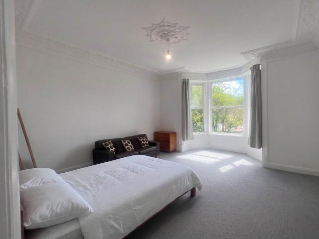 Mount Ephraim Road, London SW16, 1 bed property to rent, £2,000 pcm | PrimeLocation