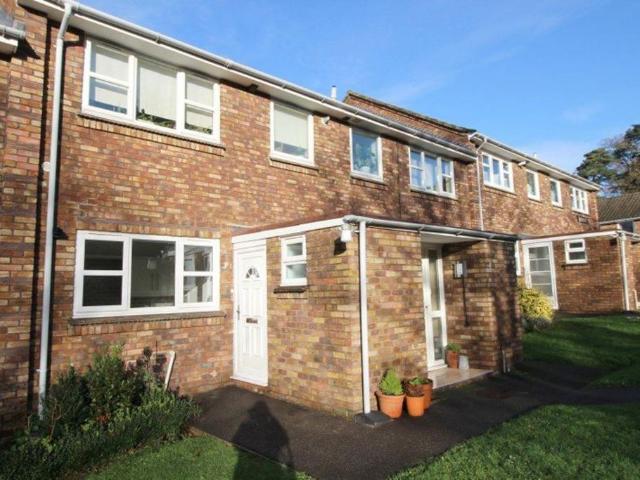 Mount Harry Road, Sevenoaks TN13 3JW 3 bed apartment to rent £2,000 pcm £462 pw