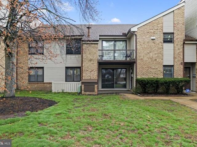 Mount Holly Rd Apt A, Edgewater Park, Condo For Sale