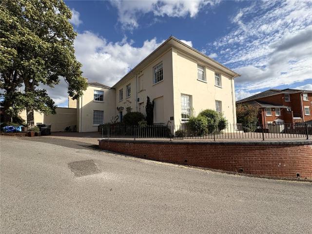 Mount House, The Mount, Taunton, Somerset TA1, 2 bed flat to rent, £1,350 pcm | PrimeLocation