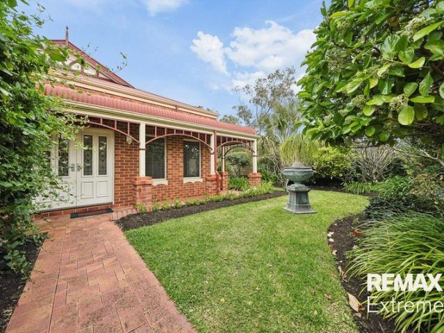 MOUNT LAWLEY STYLE IN TAPPING!