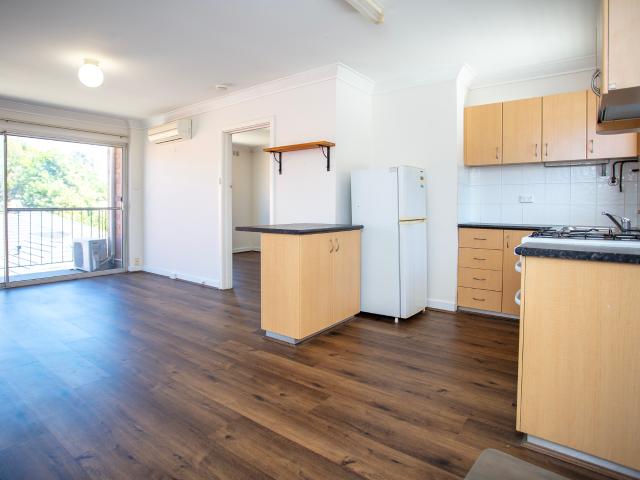 MOUNT LAWLEY, WA 6050