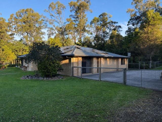 Mount Mellum Sanctuary | A Private Lifestyle Retreat on the Sunshine Coast