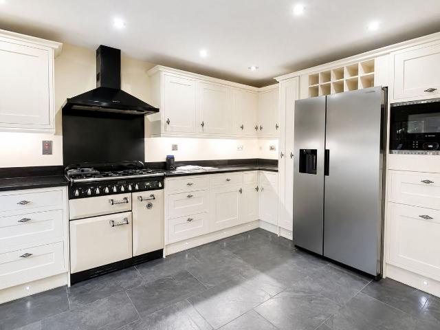 Mount Park Avenue, South Croydon CR2, 5 bed terraced house to rent, £3,200 pcm | PrimeLocation
