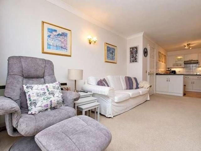 Mount Place, The Mount, Guildford, Surrey, GU2