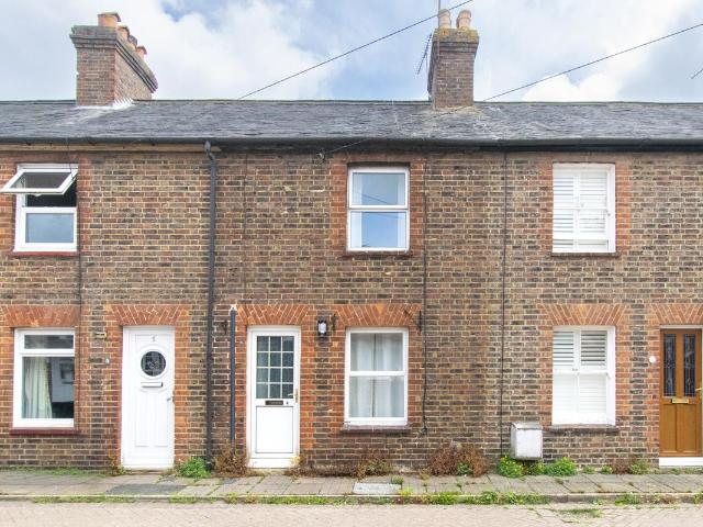 Mount Pleasant, Uckfield TN22, 2 bed terraced house to rent, £1,300 pcm | PrimeLocation
