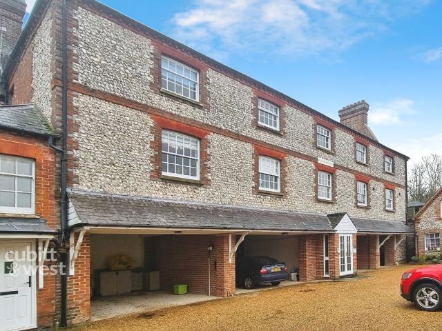 Mount Pleasant, Arundel BN18, 2 bed terraced house to rent, £1,550 pcm | PrimeLocation