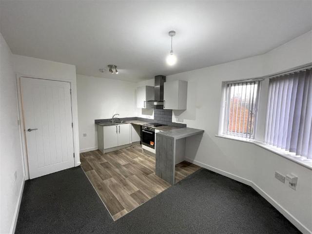 Mount Pleasant, Crewe CW1 1 bed apartment to rent £725 pcm £167 pw