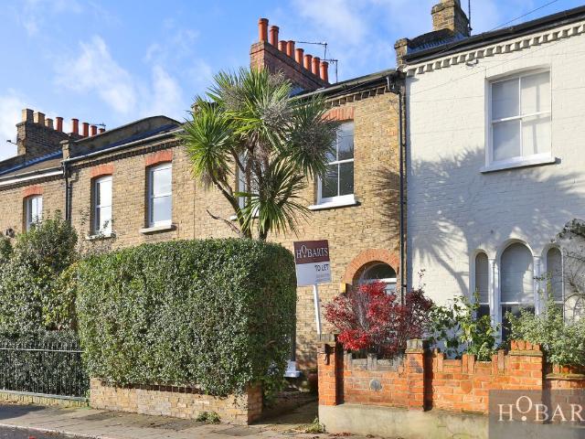 Mount Pleasant Crescent, Stroud Green, London N4, 2 bed terraced house to rent, £3,200 pcm | PrimeLocation