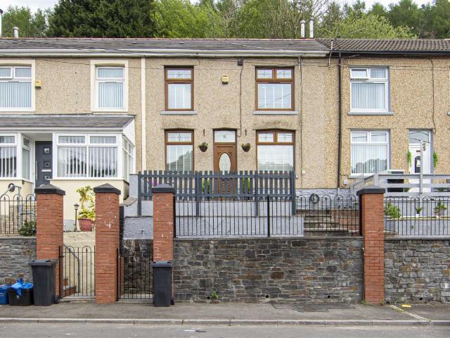 Mount Pleasant, Merthyr Vale, Merthyr Tydfil CF48, 2 bed terraced house to rent, £700 pcm | PrimeLocation