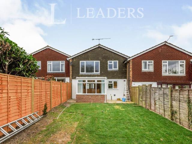 Mount Pleasant Road, Weald, TN14 3 bed terraced house to rent £2,100 pcm £485 pw