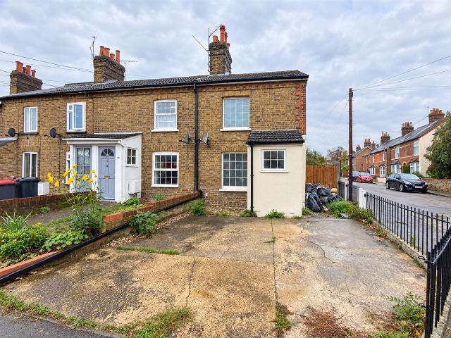 Mount Road, Braintree CM7, 2 bed semi detached house to rent, £1,350 pcm | PrimeLocation