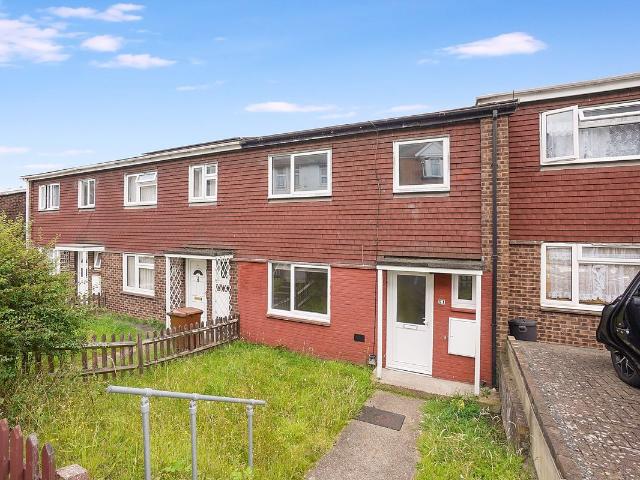 Mount Road, Chatham ME4, 3 bed terraced house to rent, £1,375 pcm | PrimeLocation