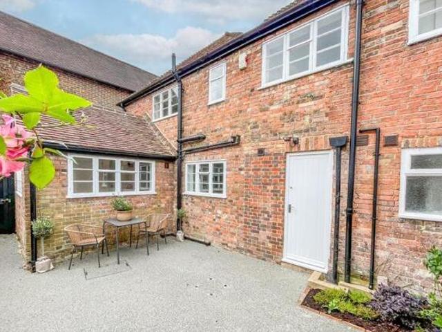 Mount Street, Battle, 3 Bedroom Maisonette