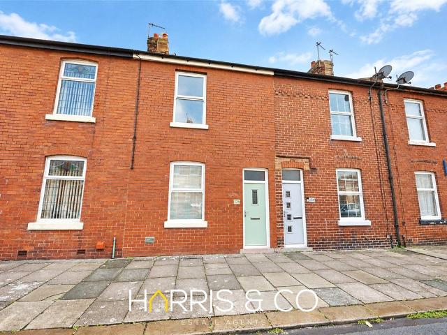 Mount Street, Fleetwood, Lancashire FY7, 2 bed terraced house to rent, £800 pcm | PrimeLocation