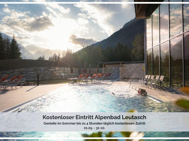 Mountain View Apartment with Large Balcony & Central
