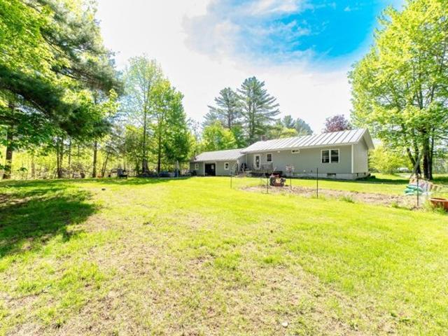 Mountain View Rd, Kingfield, Home For Sale
