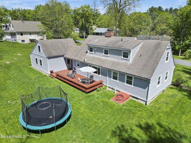 Mountain View Ter, Home For Sale