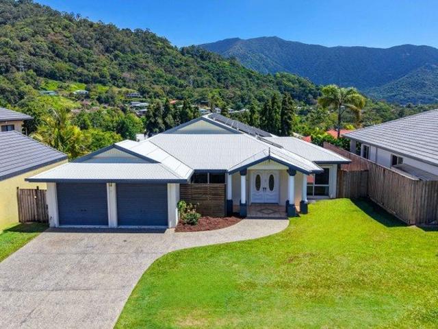 Mountain Views & Poolside Living in Parkridge Estate