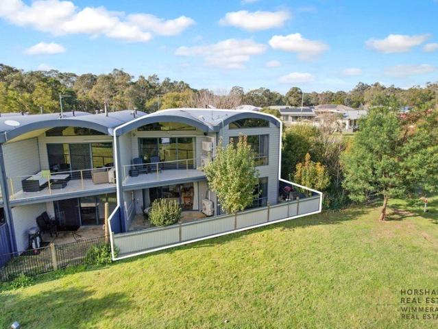 Mountain Views, Space & Lifestyle in the Heart of Halls Gap