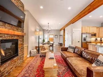 Mountain Willow Drive