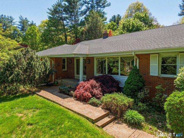 Mountain Farms Rd, West Hartford, Home For Sale