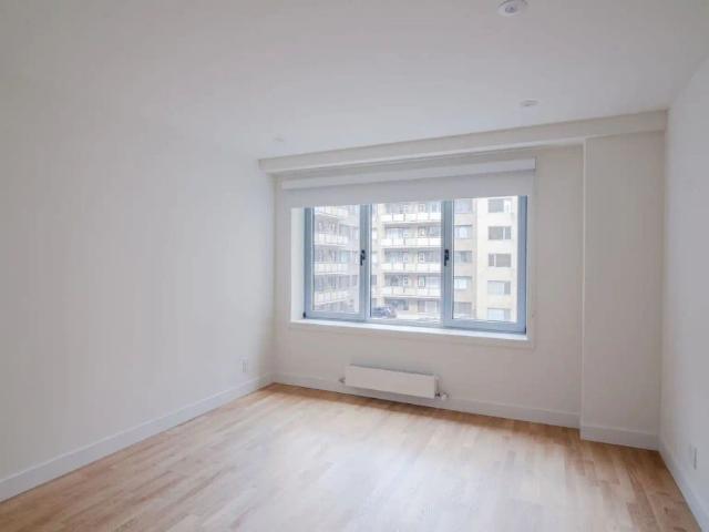 Mountain Place — 1 Bedroom unit 802
