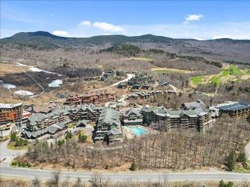 Mountain Rd Unit, Stowe, Condo For Sale