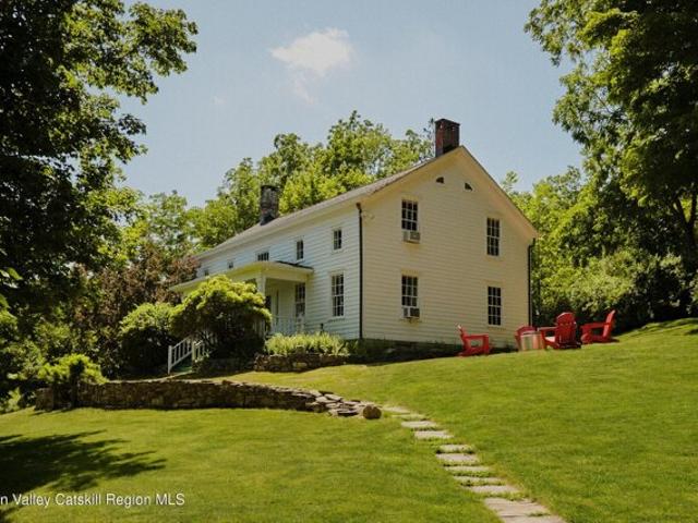 Mountain Rd, Middletown, Home For Sale