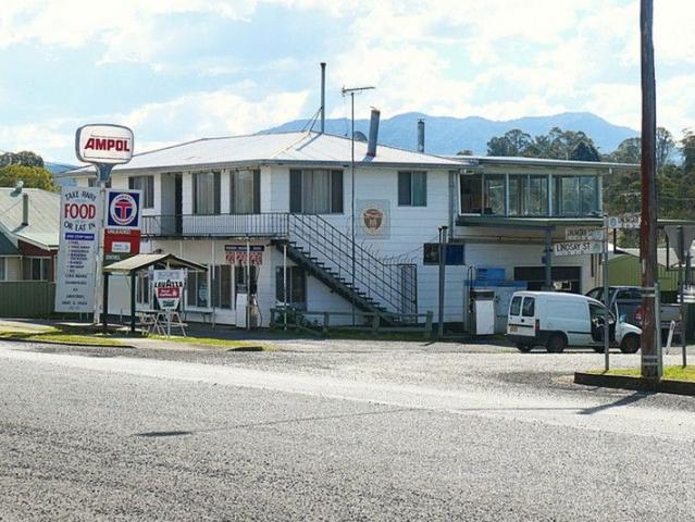 Established Supermarket with Large Family Residence Included