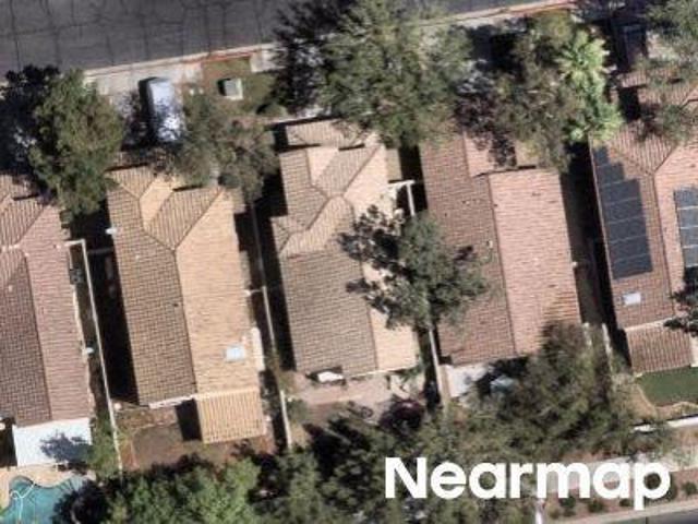 Mountainside Dr